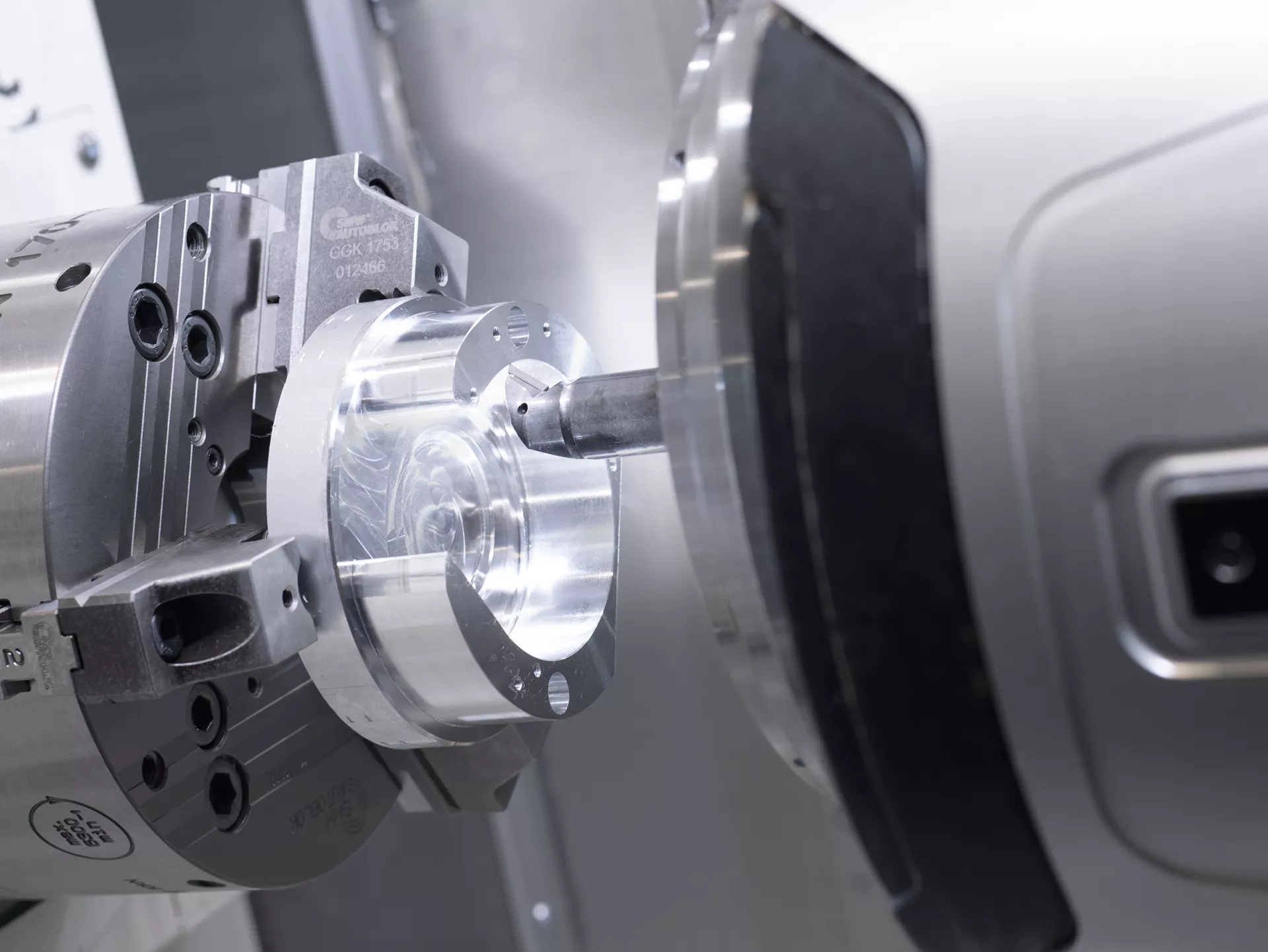 femron_fertigung_maschinenbearbeitung_5.jpg femron_fertigung_maschinenbearbeitung_5.jpg